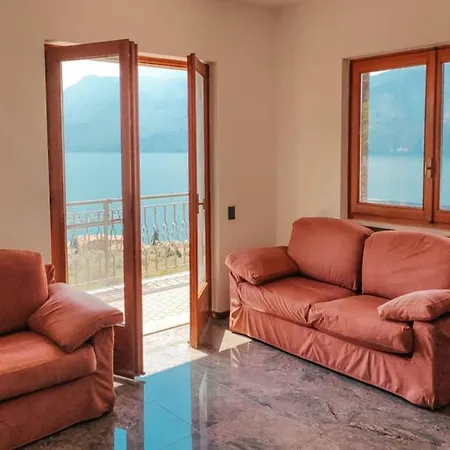 Garda Dom Casa Nadya Brenzone sul Garda