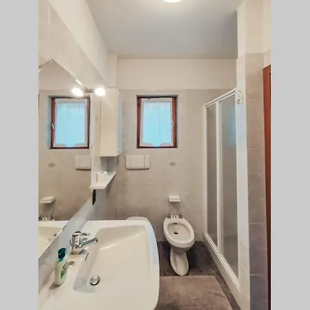 Garda Dom Casa Nadya Apartamento